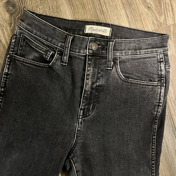 Madewell High Rise  Black Skinny Jeans - Picture 3 of 6